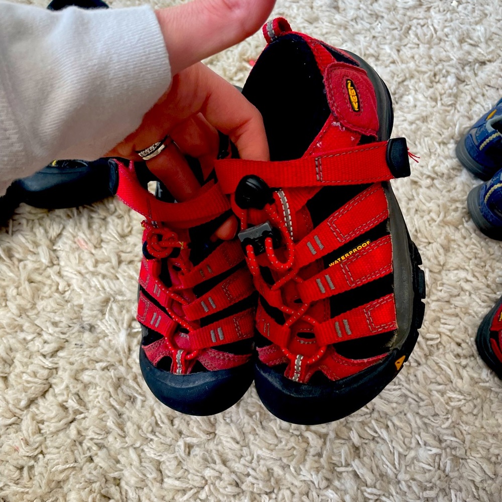 Keen shoes